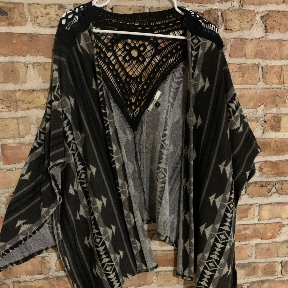 Women’s small Cartigan